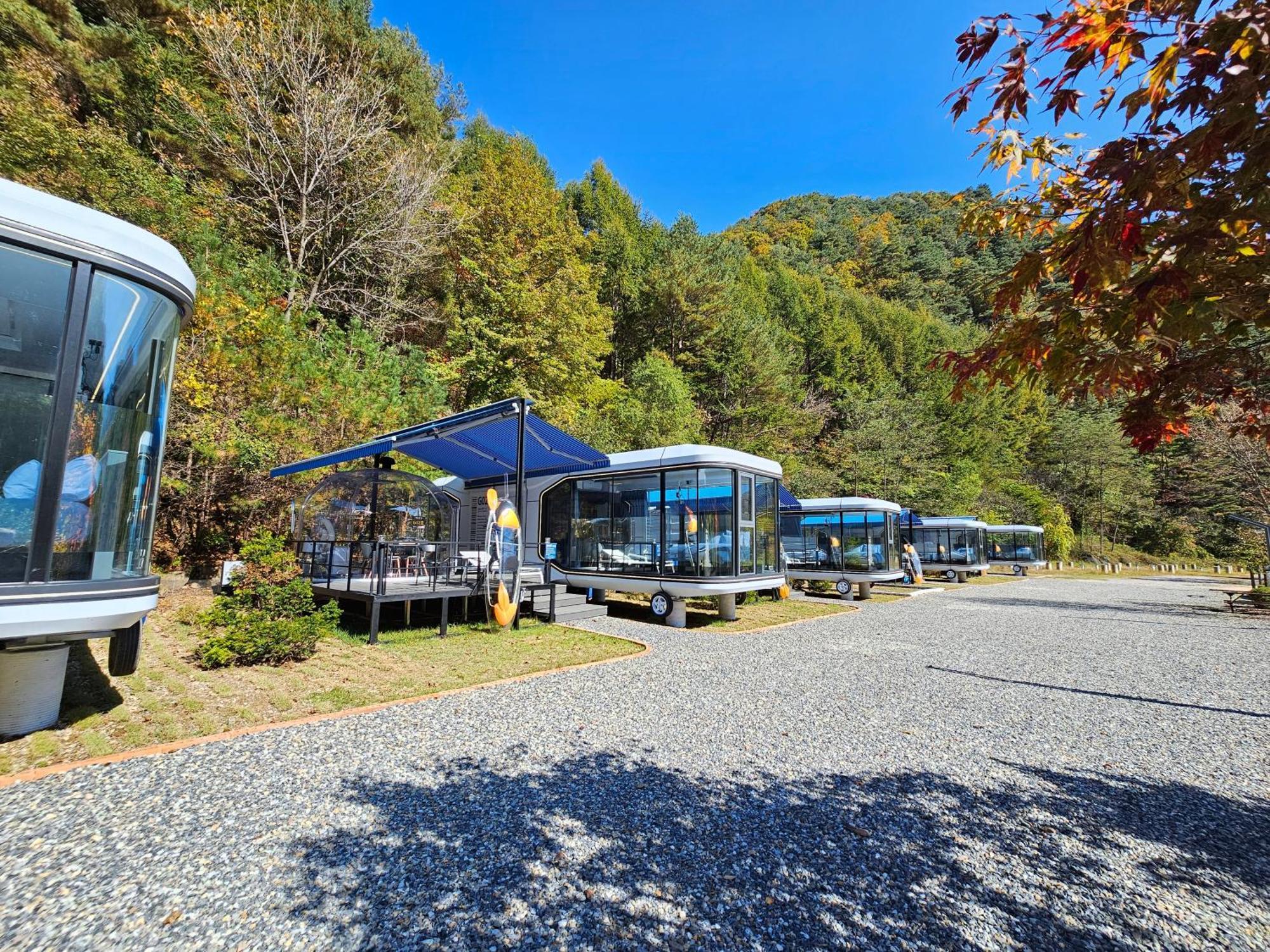 Galaxy X Hotel Type Caravan Glamping & Pension Pyeongchang Exterior photo